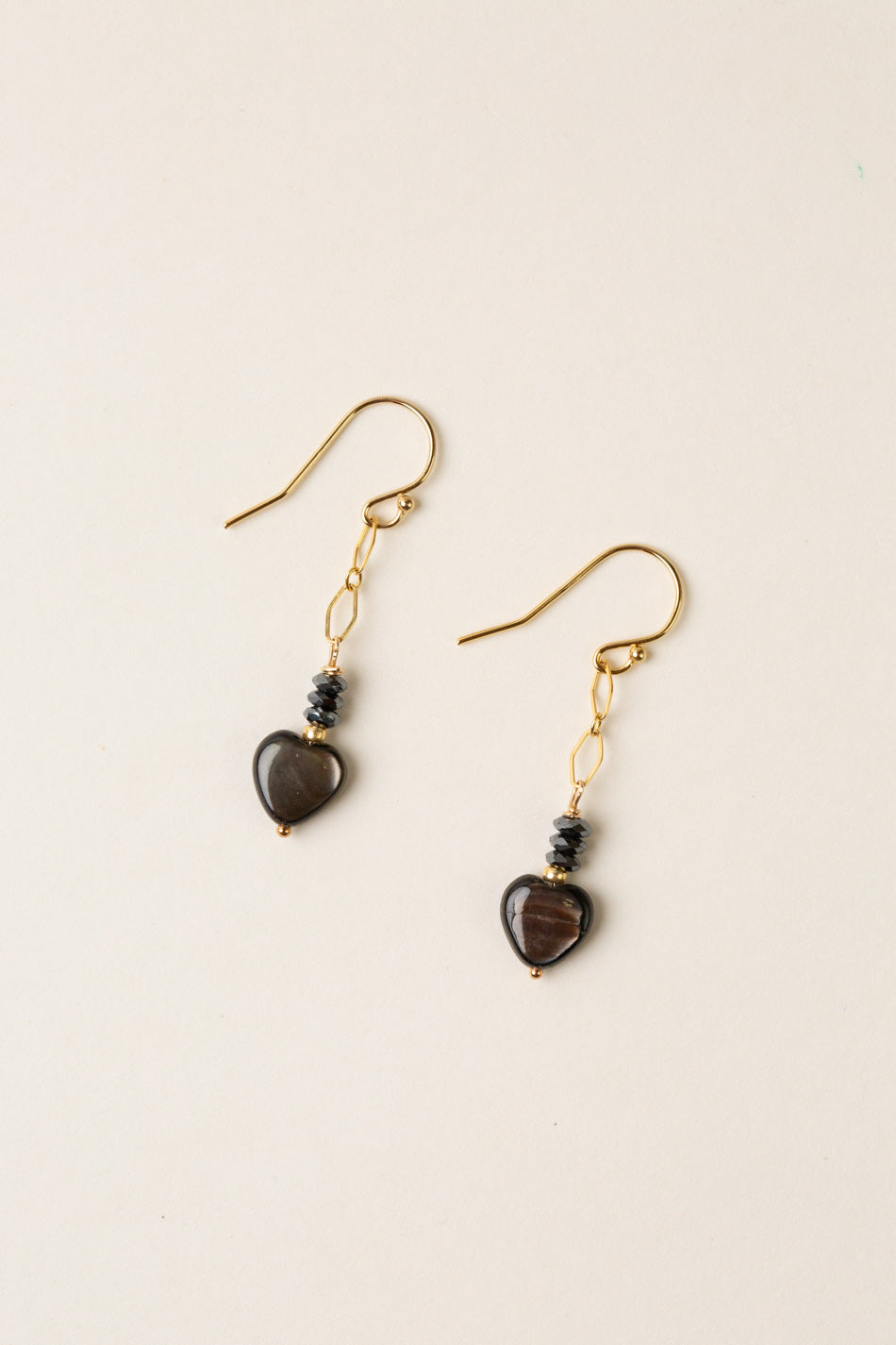 Alchemy Black Lip Shell Simple Earrings