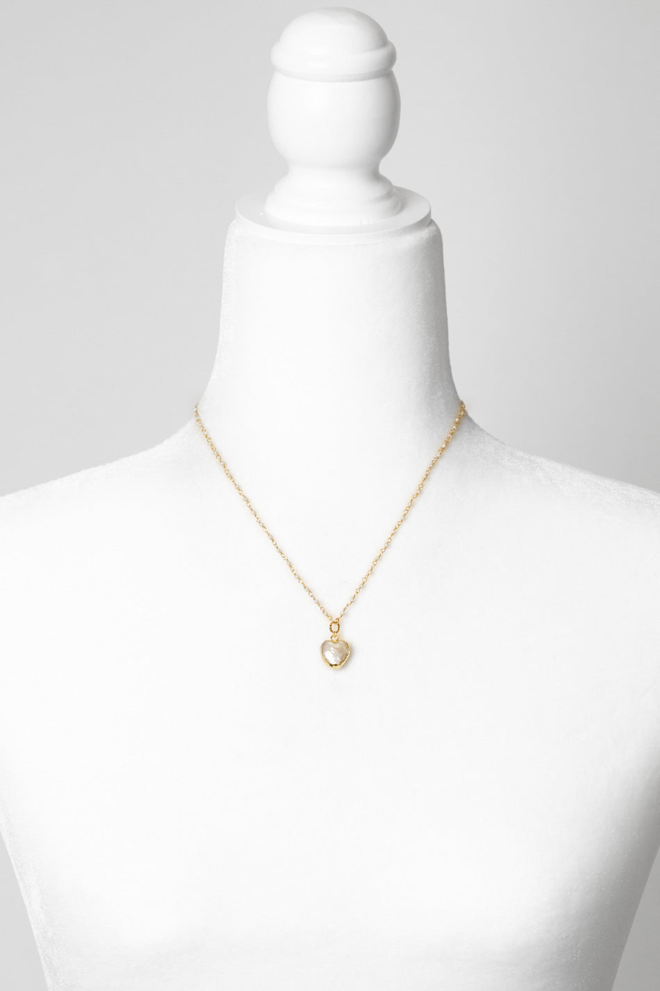 Contentment 17.5-19.5" Pearl Bezel Simple Necklace