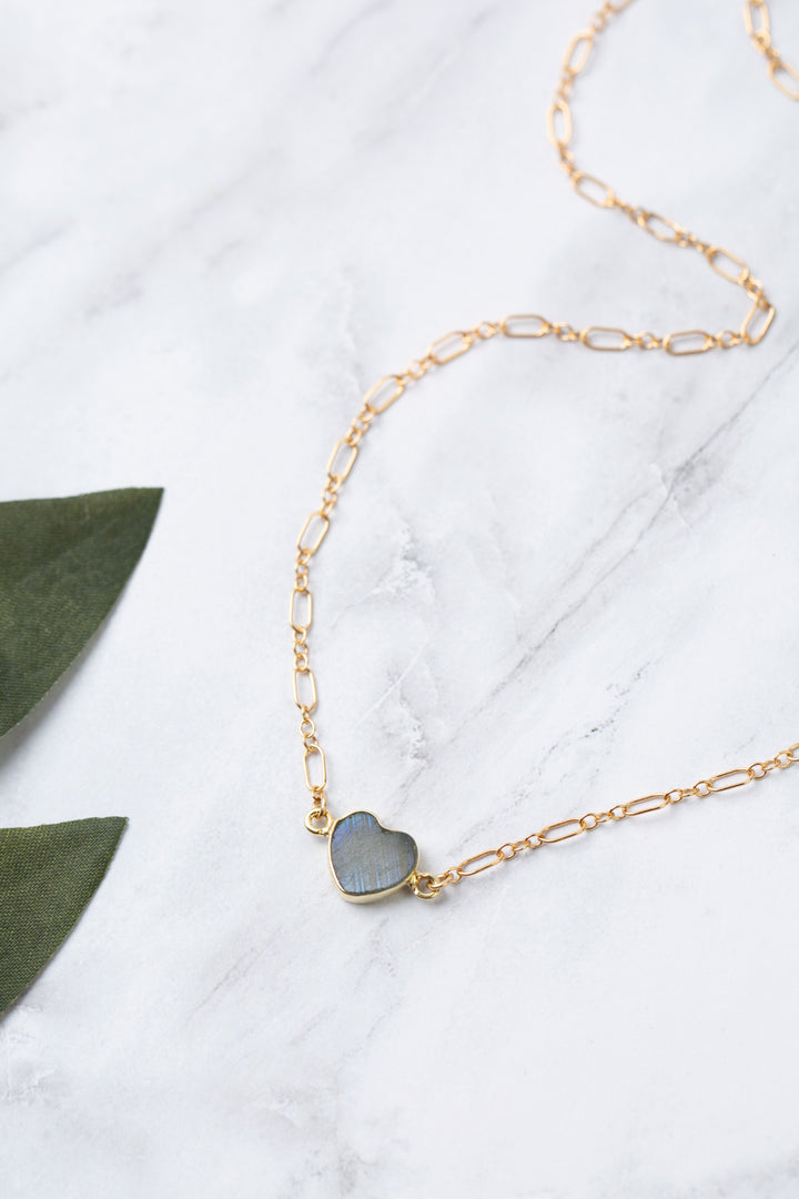 Verdant 15-17" Labradorite Heart Bezel Simple Necklace