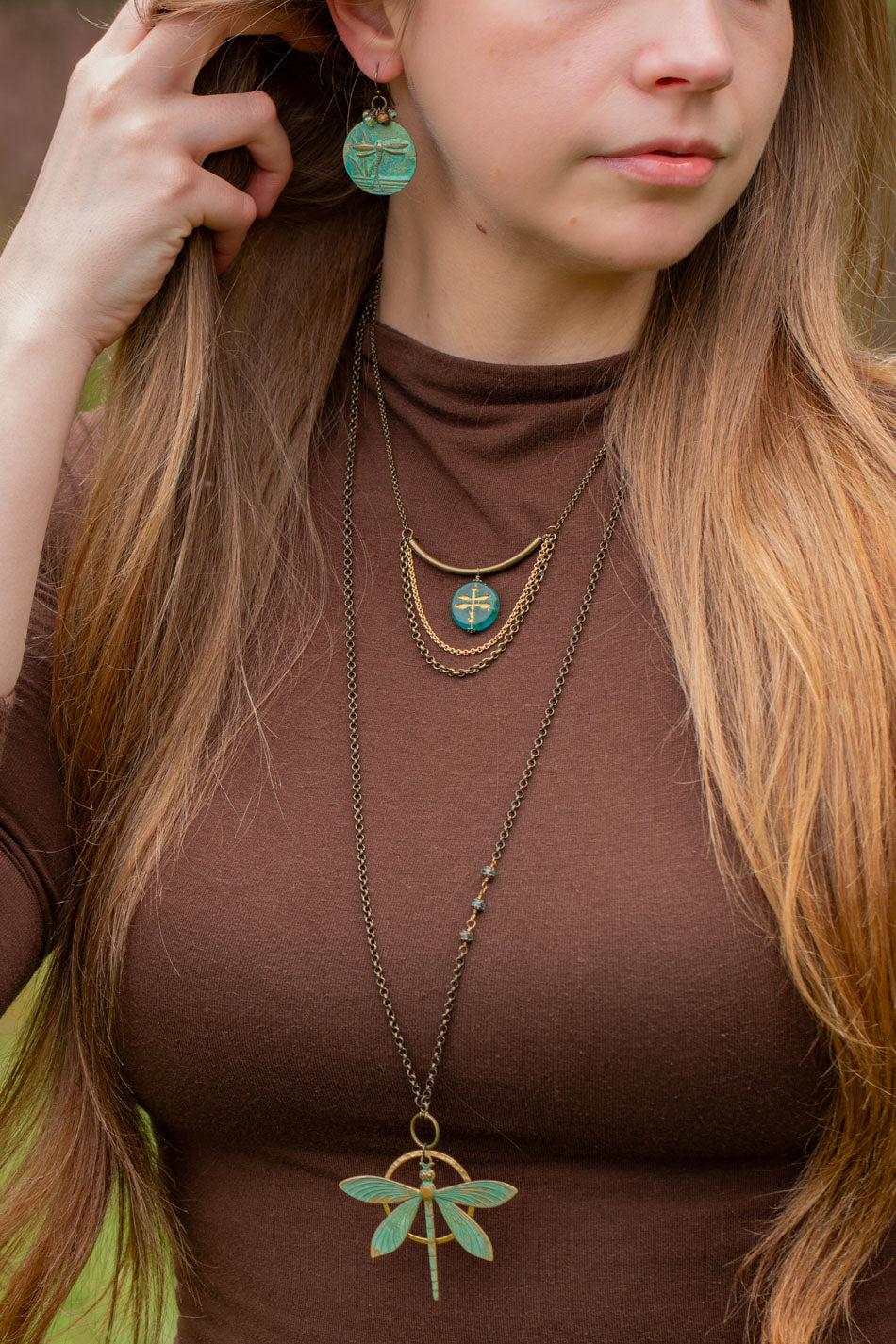 Rustic Creek 15.25-17.25" Matte Gold Plated Brass Chain With Gold Etched Czech Glass Dragonfly Simple Necklace